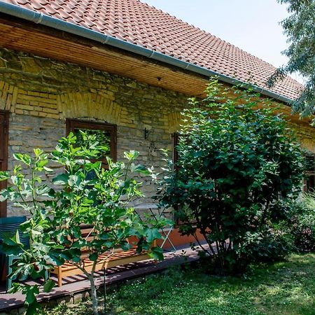 Kohaz Apartman Apartment Veszprém Exterior photo