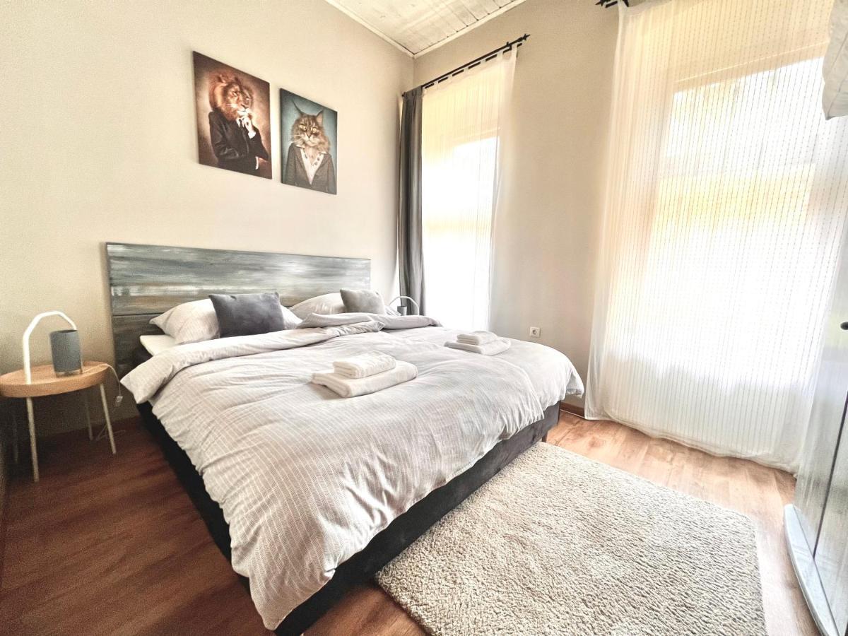 Kohaz Apartman Apartment Veszprém Exterior photo